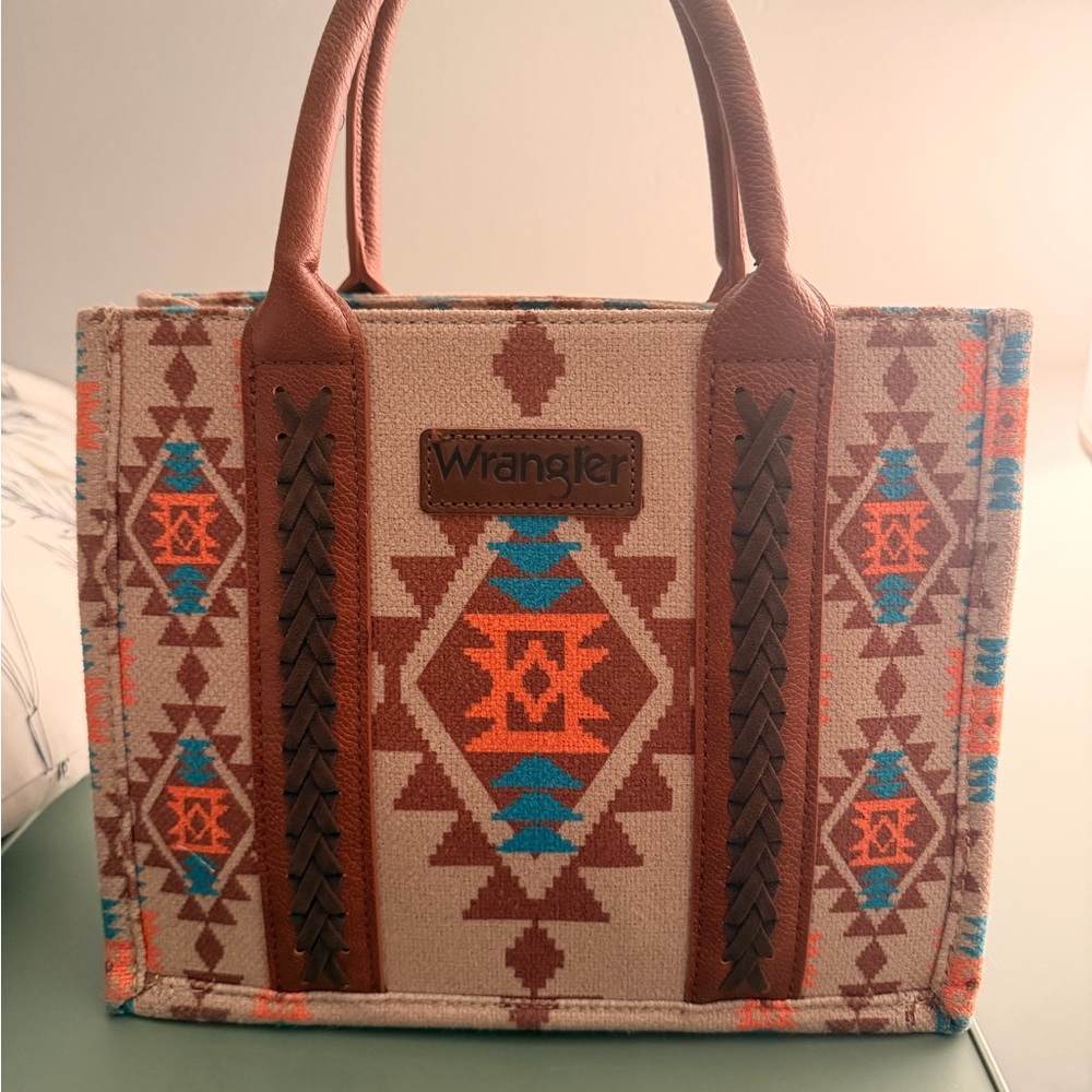 Women’s Wrangler Bag